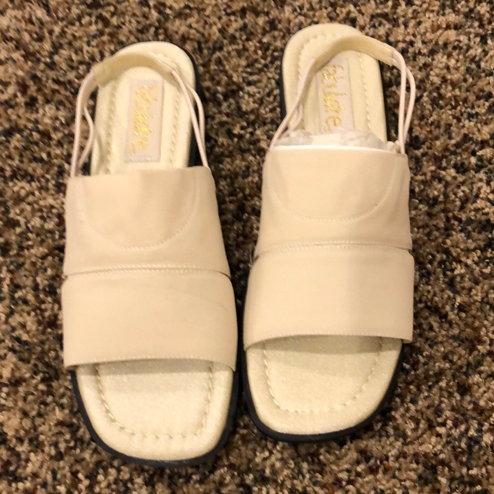 Fabulaire Tan Sandals